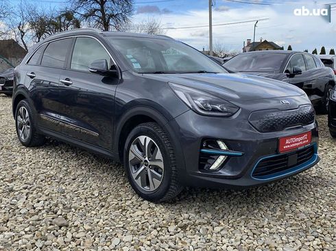 Kia Niro 2019 - фото 19