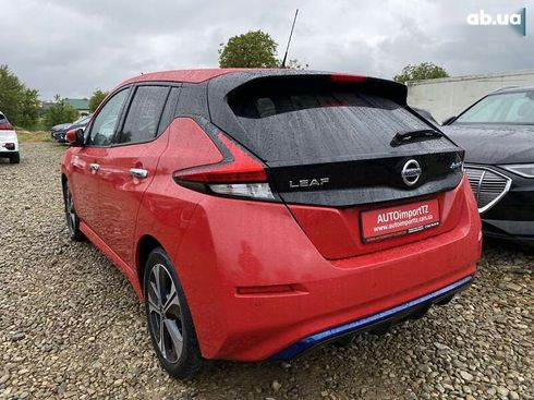 Nissan Leaf 2020 - фото 12