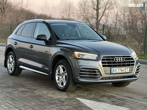 Audi Q5 2017 - фото 9