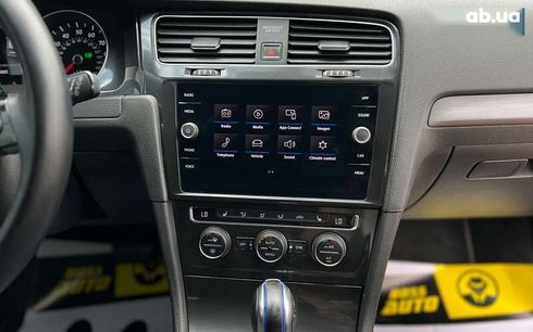 Volkswagen e-Golf 2017 - фото 11