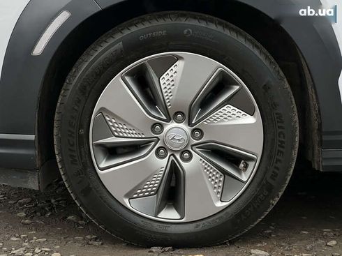 Hyundai Kona Electric 2021 - фото 15
