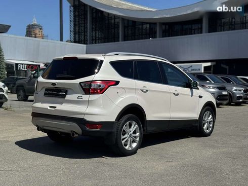 Ford Kuga 2019 - фото 5