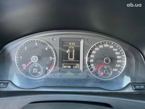 Volkswagen Transporter 2014 коричневый - фото 22