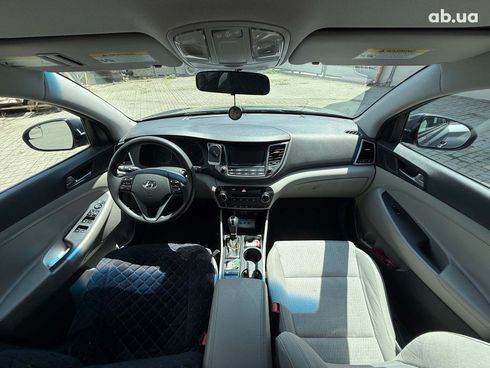 Hyundai Tucson 2015 серый - фото 16