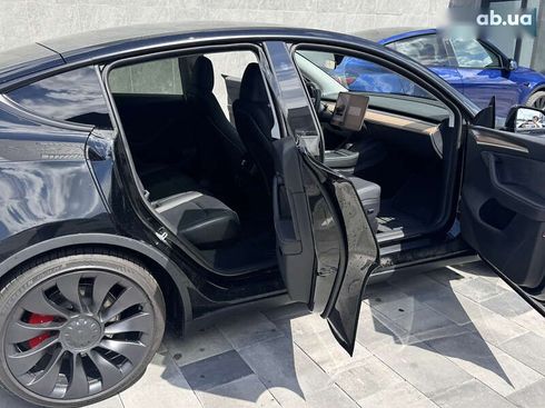 Tesla Model Y 2023 - фото 6
