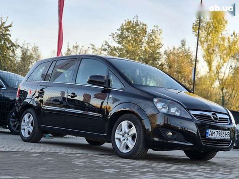 Opel Zafira 2011 - фото 7