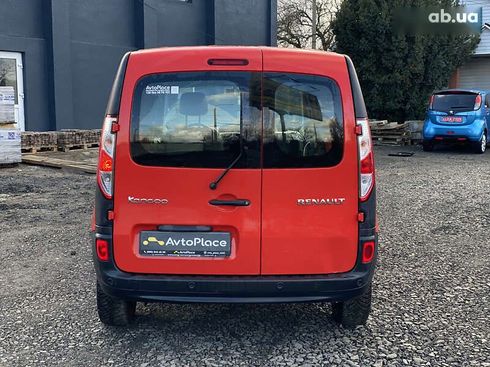 Renault Kangoo 2019 - фото 17