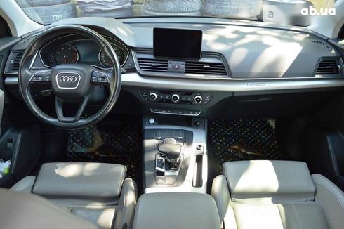 Audi Q5 2017 - фото 26