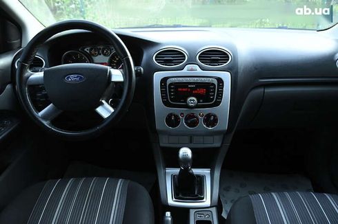 Ford Focus 2009 - фото 26