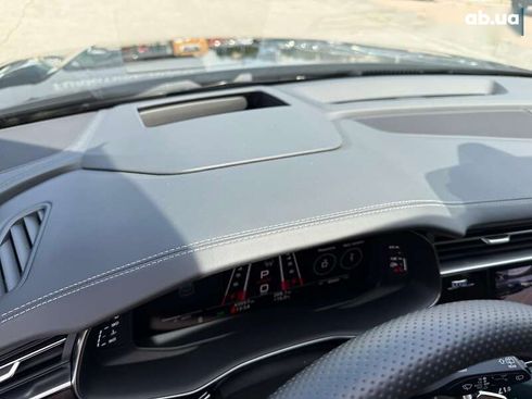 Audi RS Q8 2021 - фото 27
