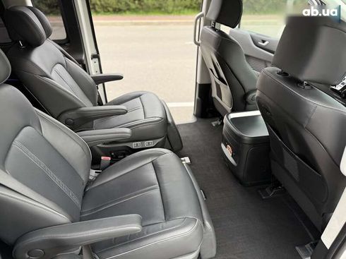 Hyundai Staria 2021 - фото 9