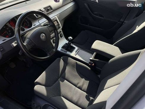 Volkswagen Passat 2008 - фото 11