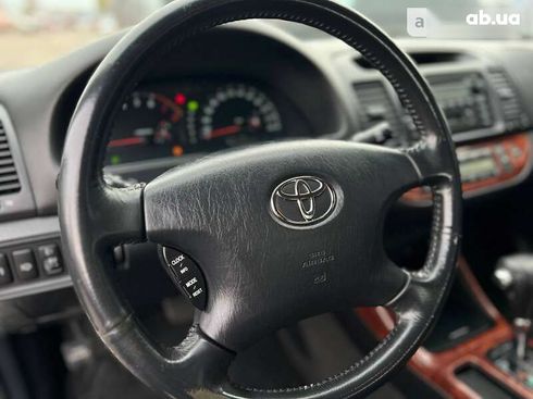 Toyota Camry 2004 - фото 27