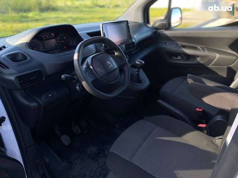 Peugeot Partner 2023 - фото 15