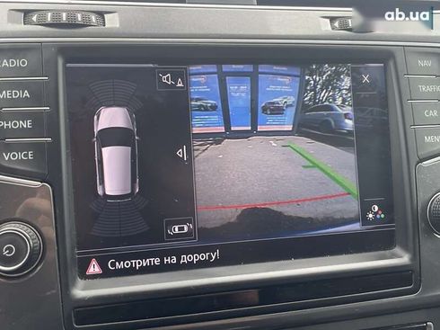 Volkswagen e-Golf 2015 - фото 30