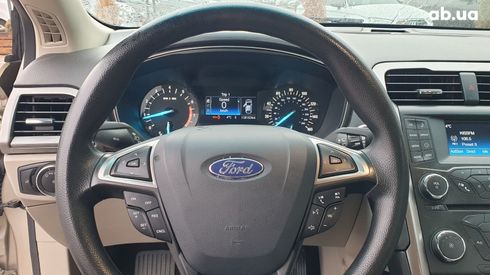 Ford Fusion 2017 бежевый - фото 11