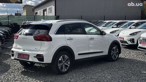 Kia Niro 2022 - фото 7