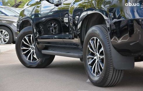 Toyota Land Cruiser Prado 2018 - фото 11