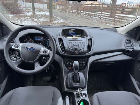 Ford Escape 2015 серый - фото 17