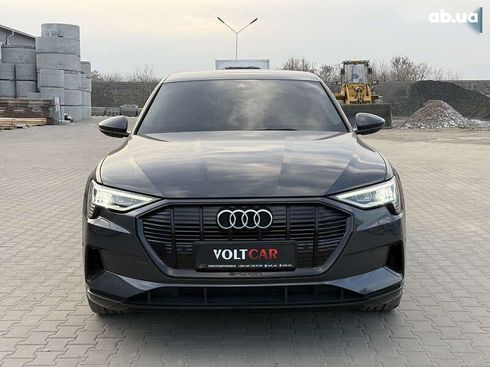 Audi E-Tron 2020 - фото 7