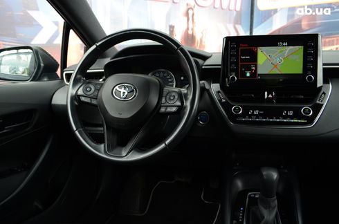 Toyota Corolla 2019 черный - фото 11