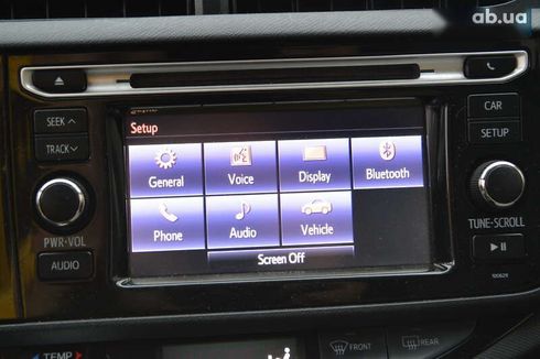 Toyota Prius C 2012 - фото 27