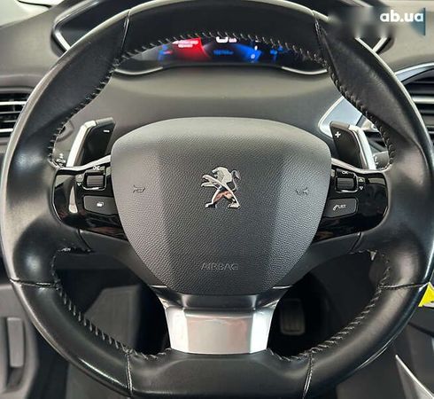 Peugeot 308 2020 - фото 17