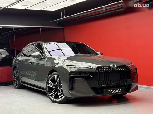 BMW 7 серия 2023 - фото 13
