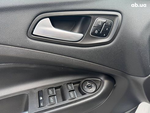 Ford Escape 2017 белый - фото 8