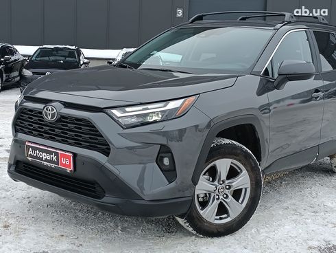 Toyota RAV4 2025 серый - фото 2