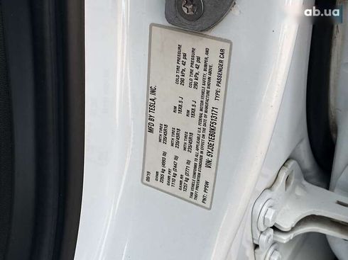 Tesla Model 3 2019 - фото 27