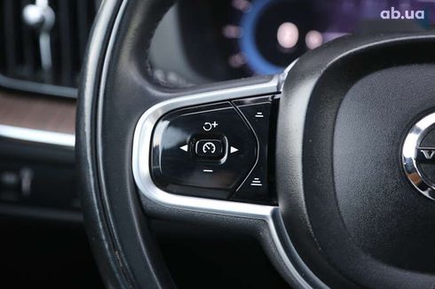 Volvo XC60 2022 - фото 24