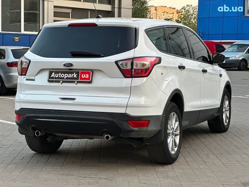 Ford Escape 2017 белый - фото 7