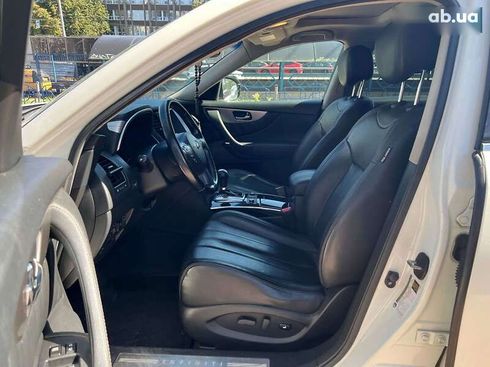 Infiniti QX70 2014 - фото 14