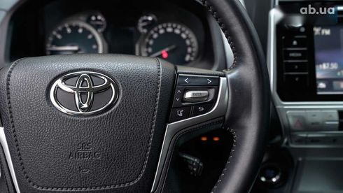 Toyota Land Cruiser Prado 2020 - фото 21