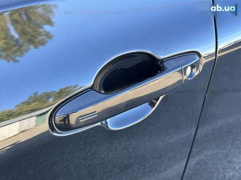 Toyota Camry 2016 - фото 12