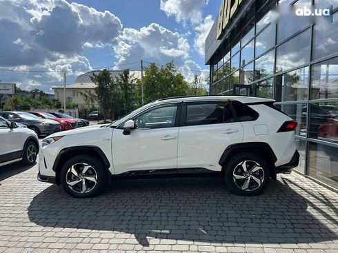 Toyota RAV4 2021 - фото 4