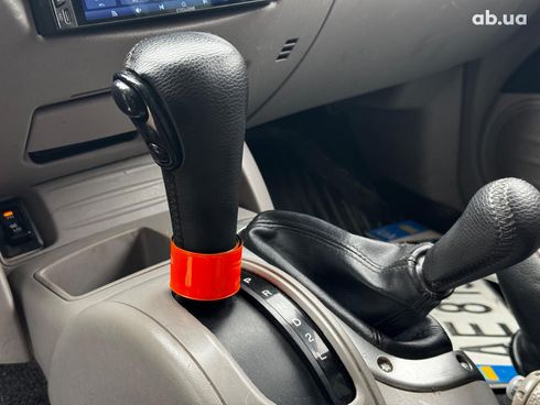 Mitsubishi l 200 2009 черный - фото 13