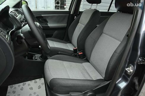 Skoda Fabia 2009 - фото 17