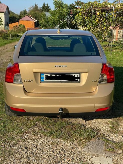 Volvo S40 2007 золотистый - фото 4