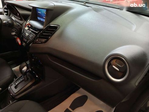 Ford Fiesta 2019 - фото 28