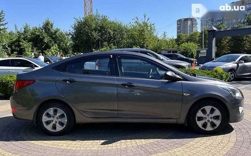 Hyundai Accent 2016 - фото 8