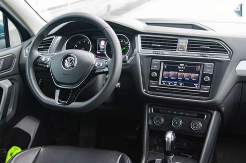 Volkswagen Tiguan 2020 - фото 22