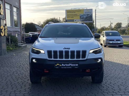 Jeep Cherokee 2019 - фото 11