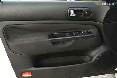 Volkswagen Golf 2003 - фото 13