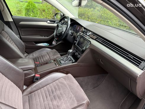 Volkswagen Passat 2015 коричневый - фото 34