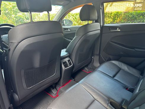 Hyundai Tucson 2018 черный - фото 19