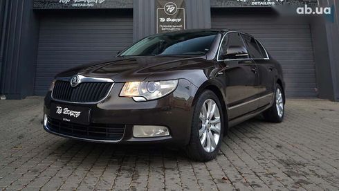 Skoda Superb 2012 - фото 12