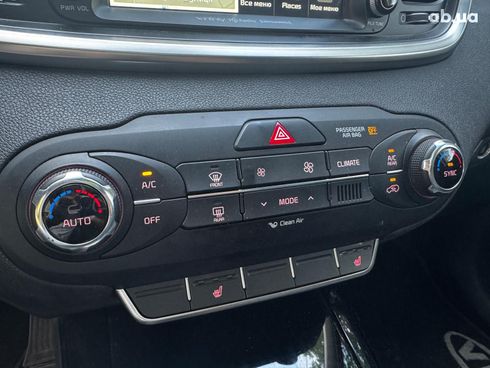 Kia Sorento 2016 черный - фото 22