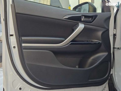 Mitsubishi Eclipse Cross 2022 - фото 16